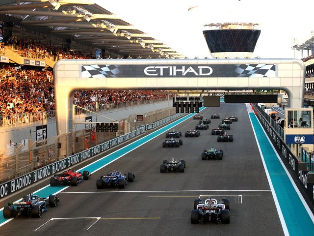 Abu Dhabi Formula 1 Grand Prix Ticket and travel package image