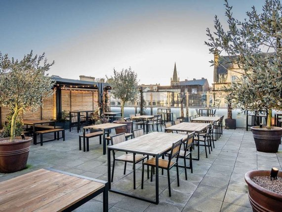 Mercure Hotel Newport rooftop terrace