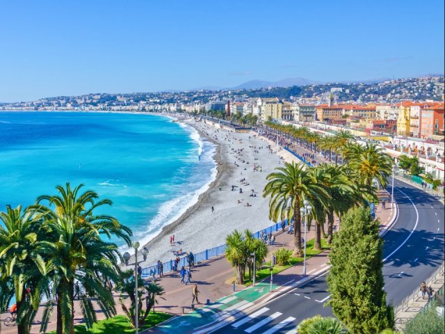 Monaco Formula 1 Grand Prix ticket package for F1 fans to experience the pinnacle of motorsport - hotel in Nice