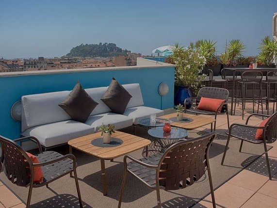 NH Hotel Nice terrace