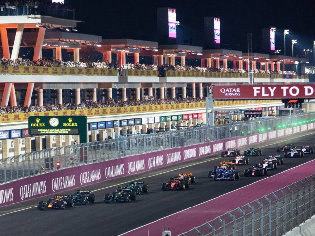 Qatar Formula 1 Grand Prix ticket package for F1 fans to experience the pinnacle of motorsport - race ticket options