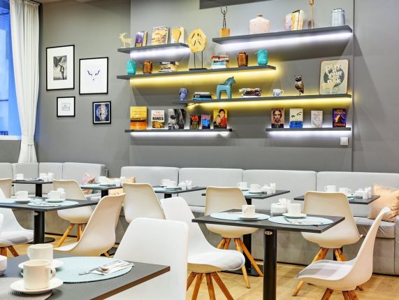 ROOMbach Hotel Budapest Center breakfast