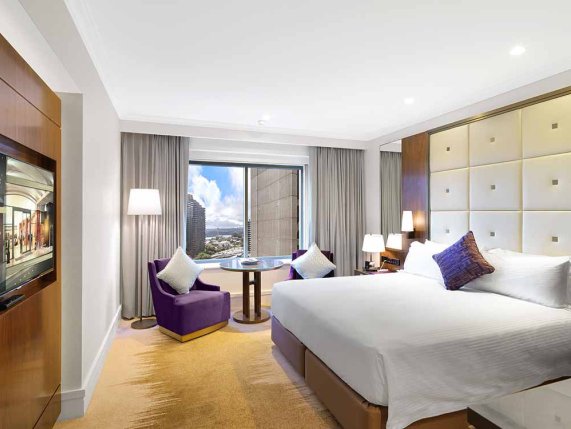 Amora Hotel deluxe room, Jamison 