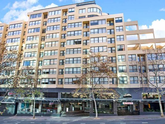 Rydges Sydney central exterior 