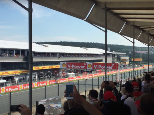 GOLD 9 COVERED GRANDSTAND