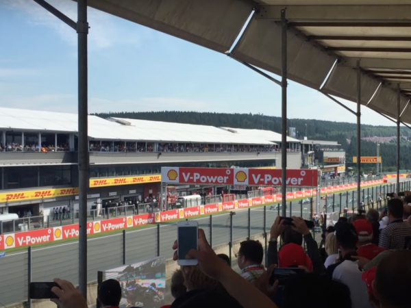 GOLD 9 COVERED GRANDSTAND